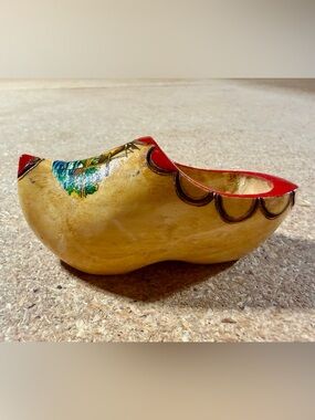 Vintage Holland Wooden Clog Shoe Souvenir Hand Painted Windmill & Floral Dutch